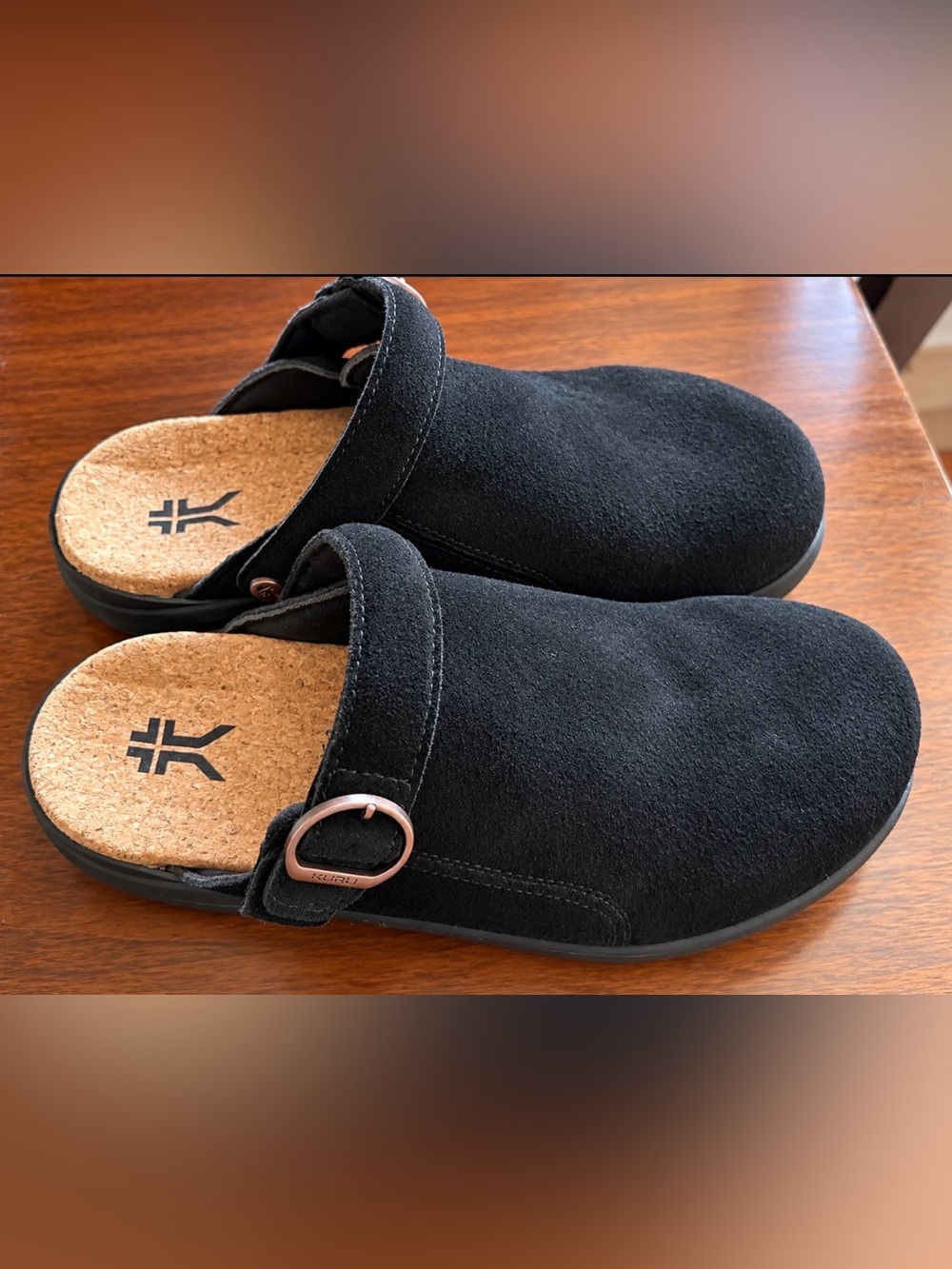 KURU Women’s Moment Ease Clog Black Suede Slides Sz 11